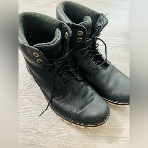 Timberland Women’s Brookton Lace-Up Booties Size 8